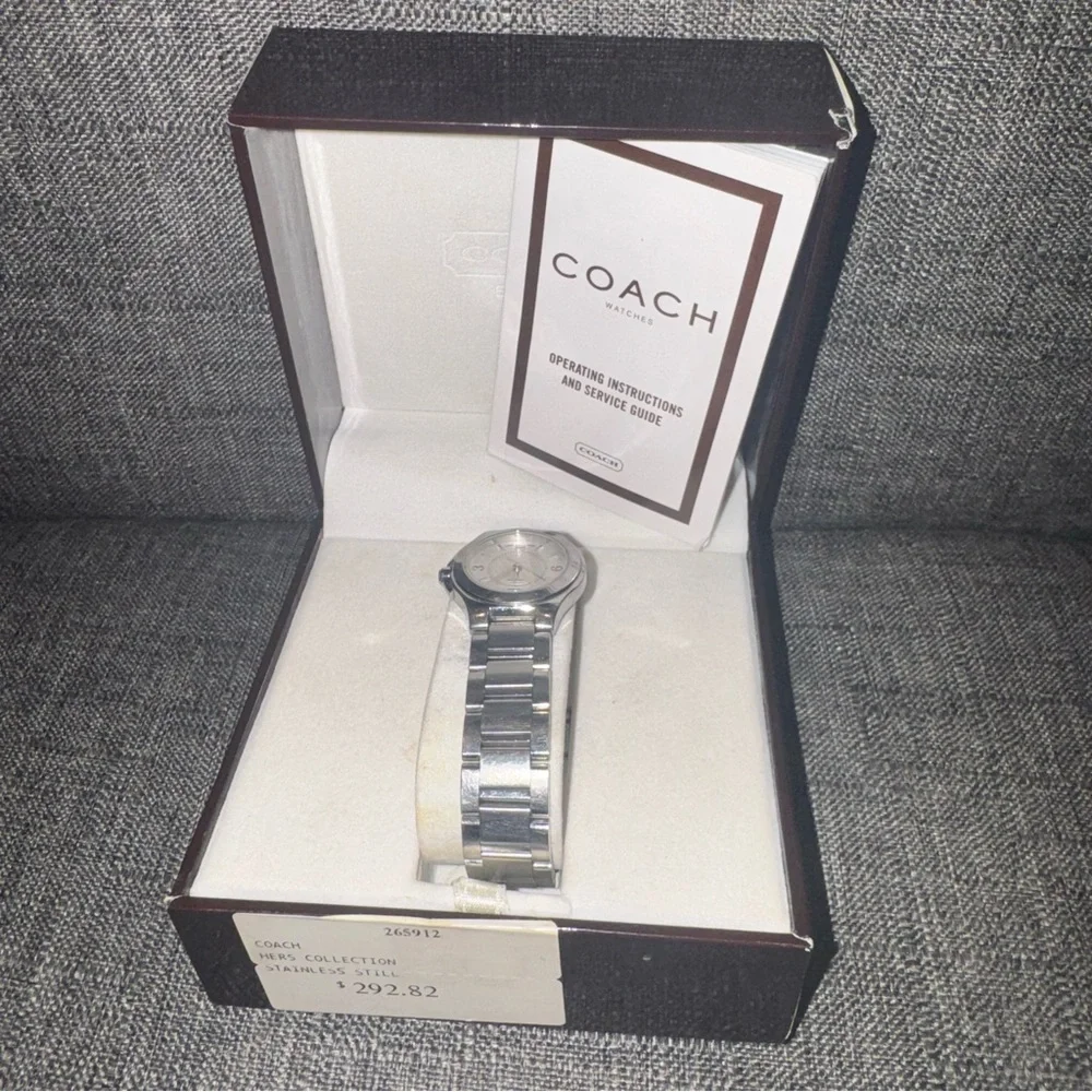 VTG‎ Coach Women's Stainless Steel Quartz Watch White Dial Date Preowned w/Box